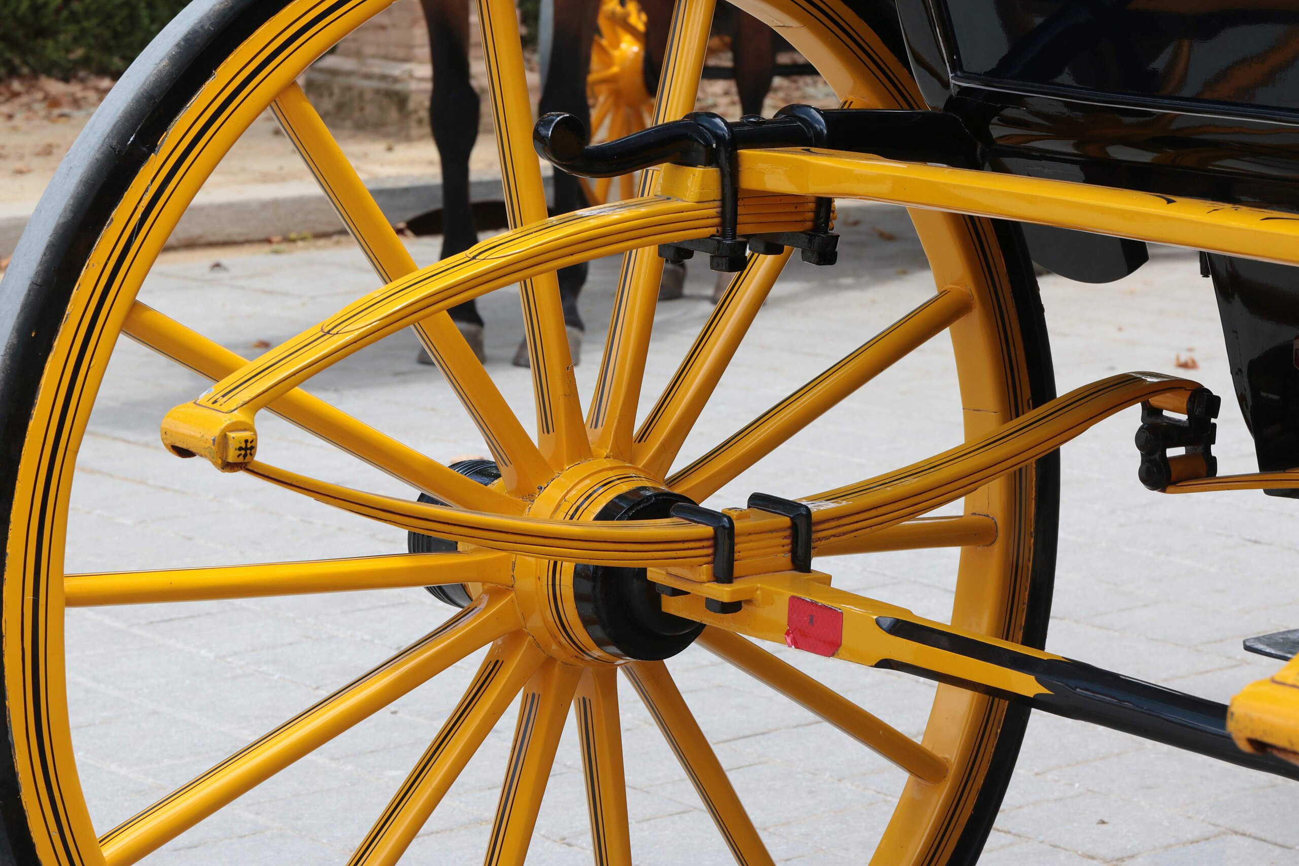 Tri-štvrte-eliptická listová pružina